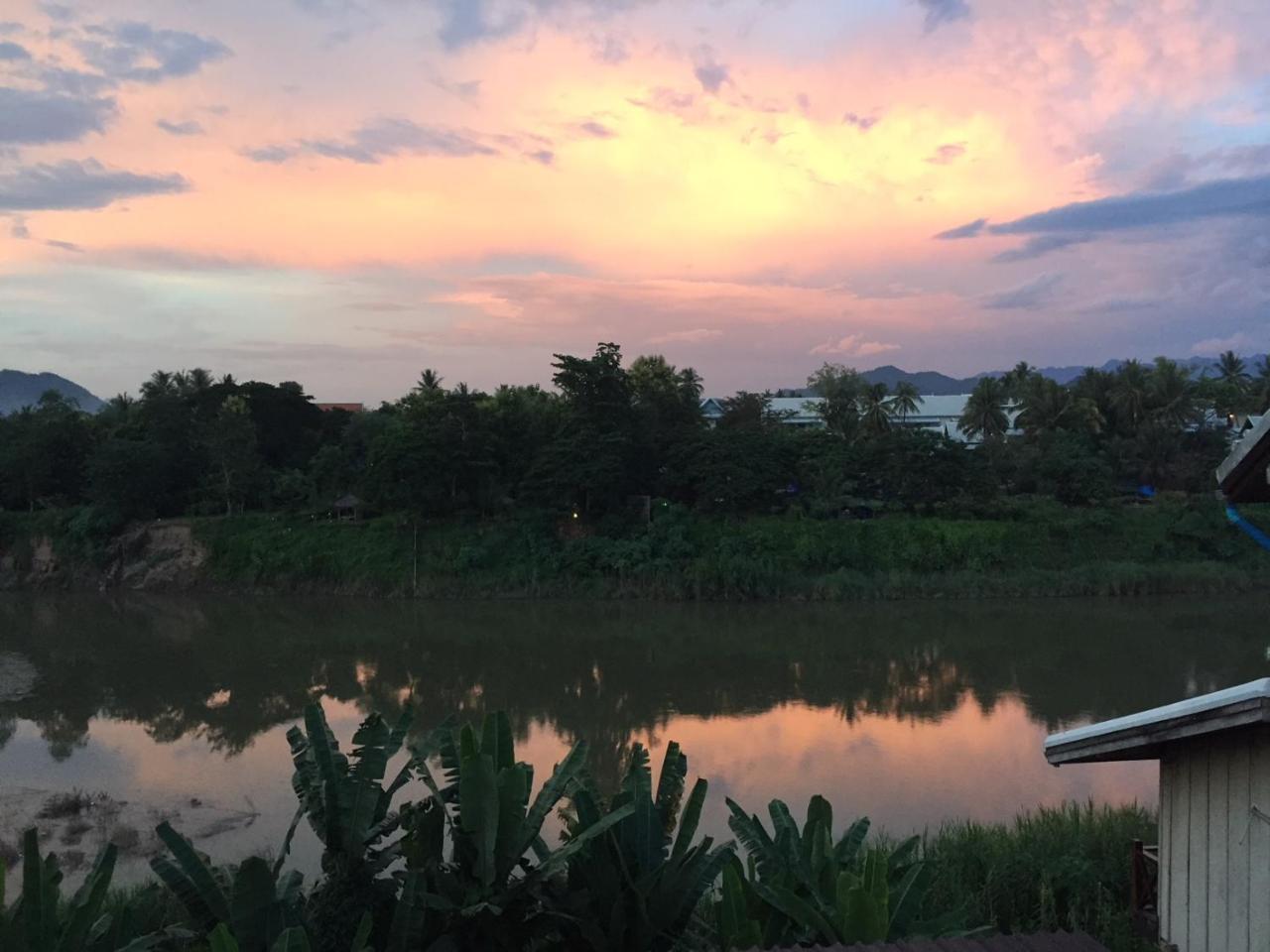 Mao Phasok Riverside Guesthouse Luang Prabang Dış mekan fotoğraf