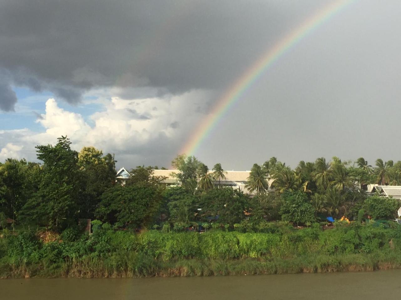 Mao Phasok Riverside Guesthouse Luang Prabang Dış mekan fotoğraf