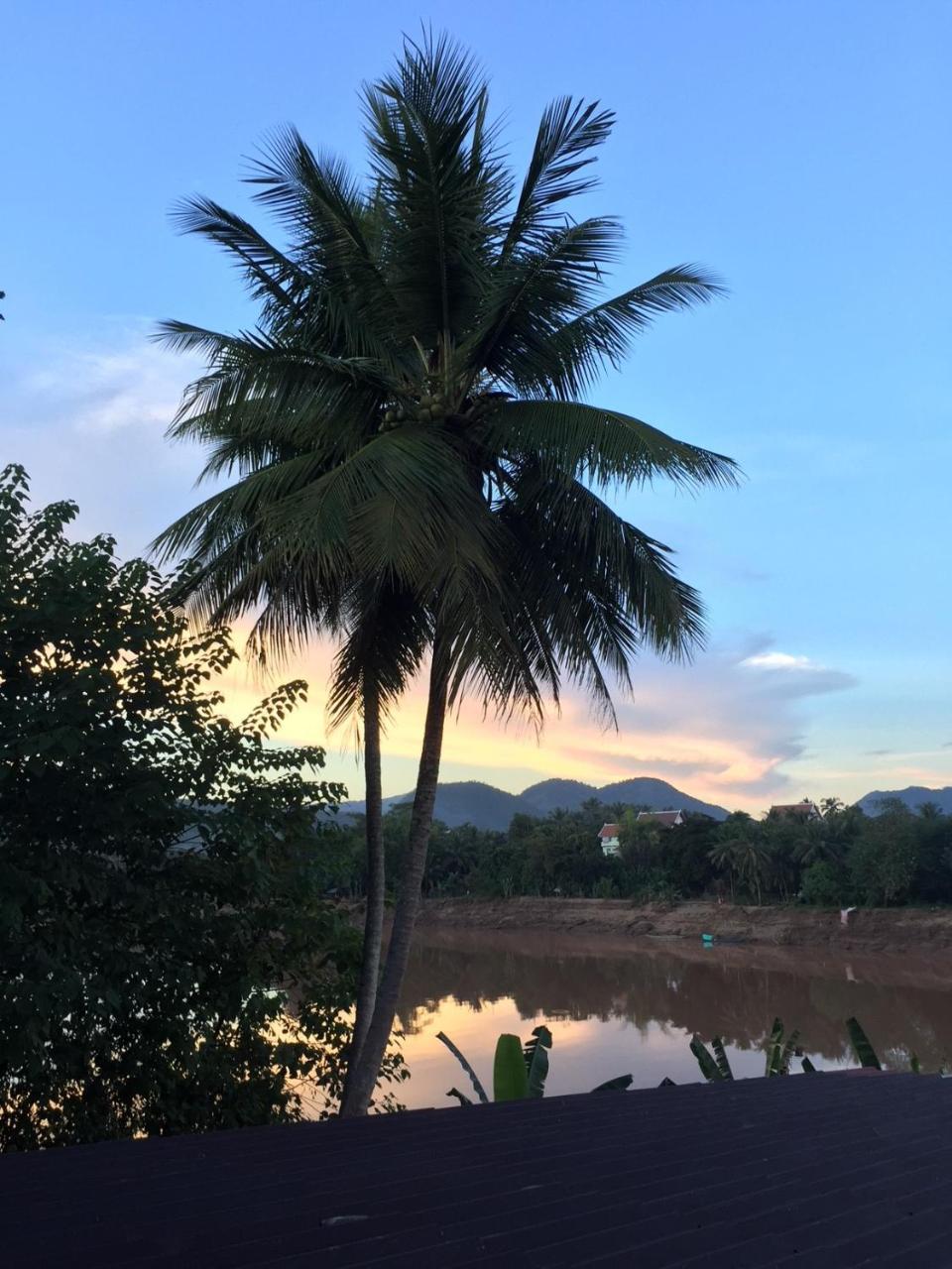 Mao Phasok Riverside Guesthouse Luang Prabang Dış mekan fotoğraf