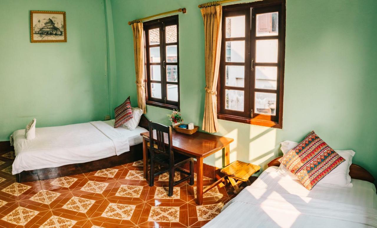 Mao Phasok Riverside Guesthouse Luang Prabang Dış mekan fotoğraf