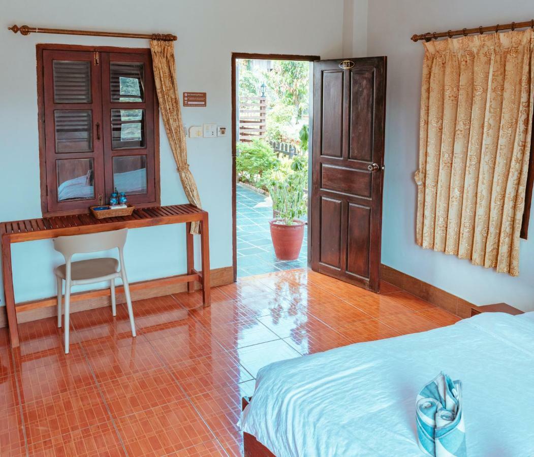 Mao Phasok Riverside Guesthouse Luang Prabang Dış mekan fotoğraf
