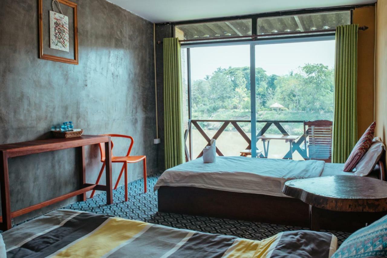 Mao Phasok Riverside Guesthouse Luang Prabang Dış mekan fotoğraf