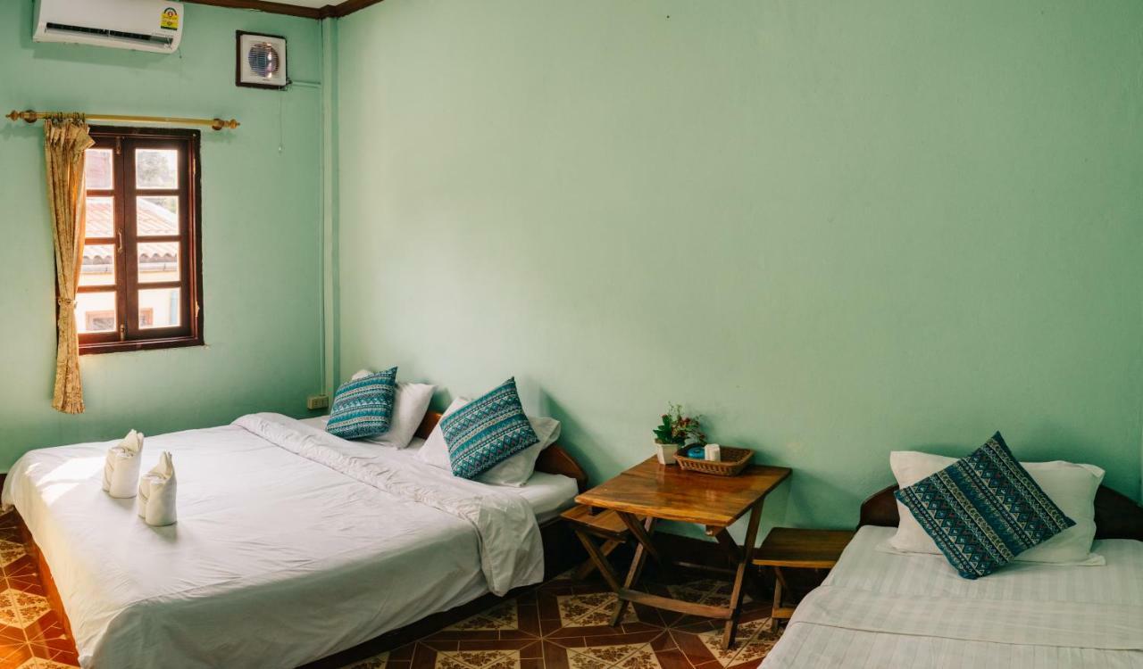 Mao Phasok Riverside Guesthouse Luang Prabang Dış mekan fotoğraf